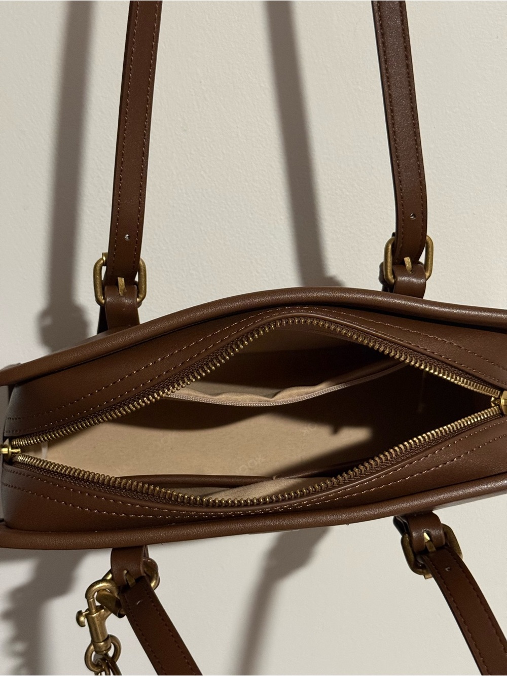 Shoulder bag - Picture 3 of 3